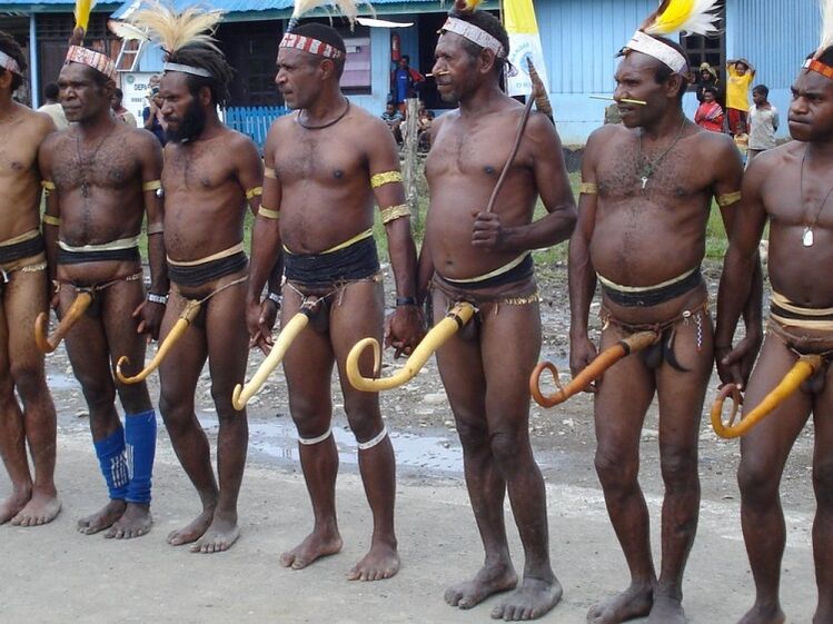 Papuans so zväčšenými členmi